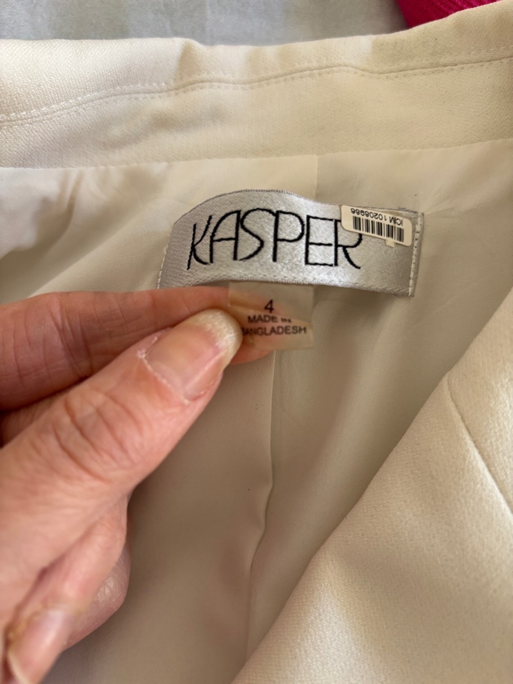 Kasper Two-Button Vanilla Ice Blazer Size 4 - Picture 6 of 6
